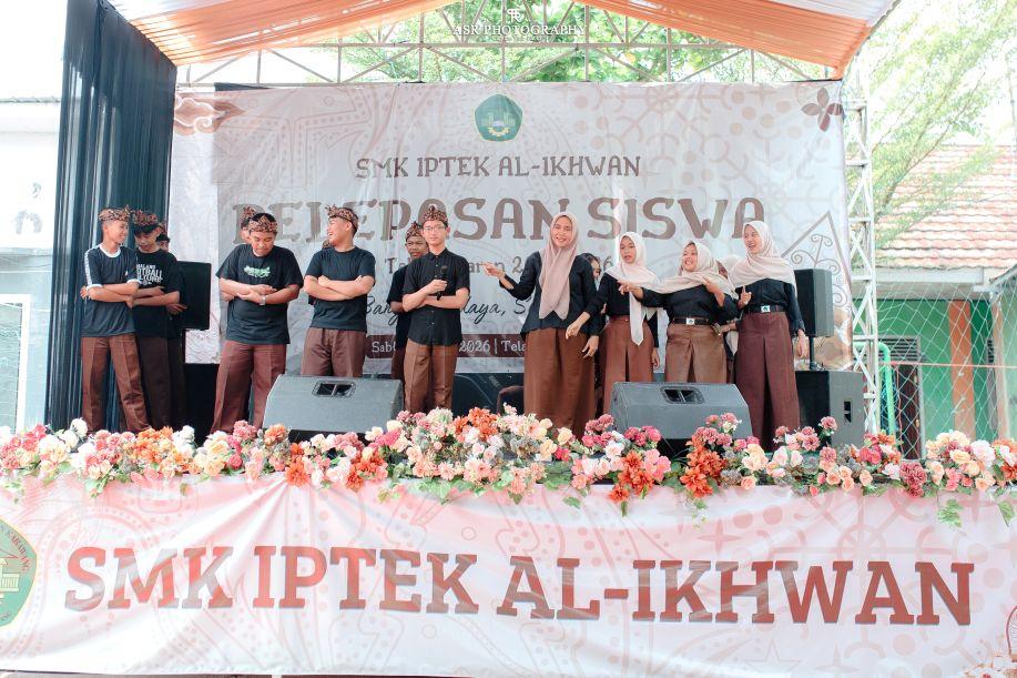 pelepasan siswa kelas xii - 2026