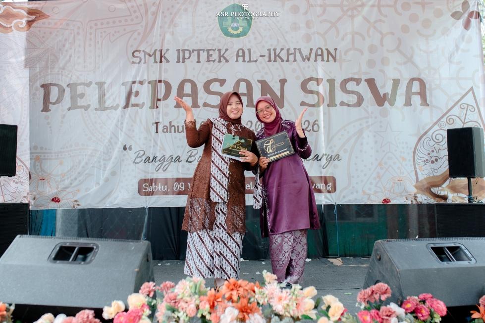 pelepasan siswa kelas xii - 2026